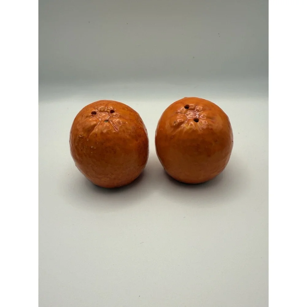 Set of Vintage Ceramic Oranges Fruit Figural Salt and Pepper‎ Shakers Japan